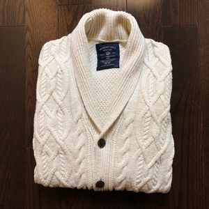 American Eagle cream cardigan